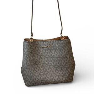 Michael Kors Brown Shoulder Bag GUC